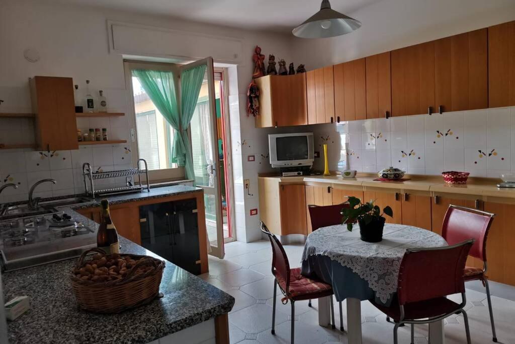 Da Agnese Holiday Home In Bosa Sardegna! Exterior foto